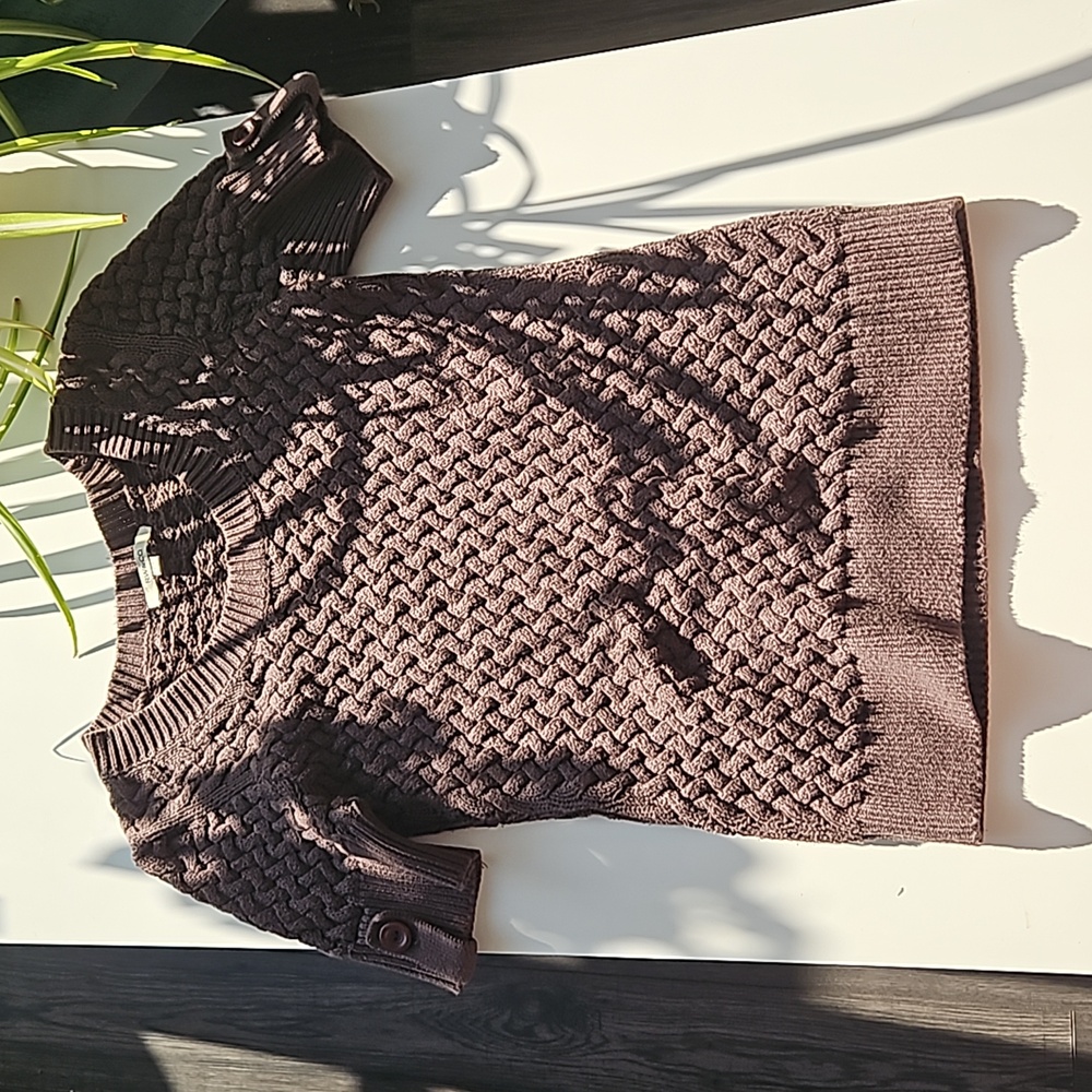 RW&CO. Women's Knit Short Sleeve Sweater - Size Small